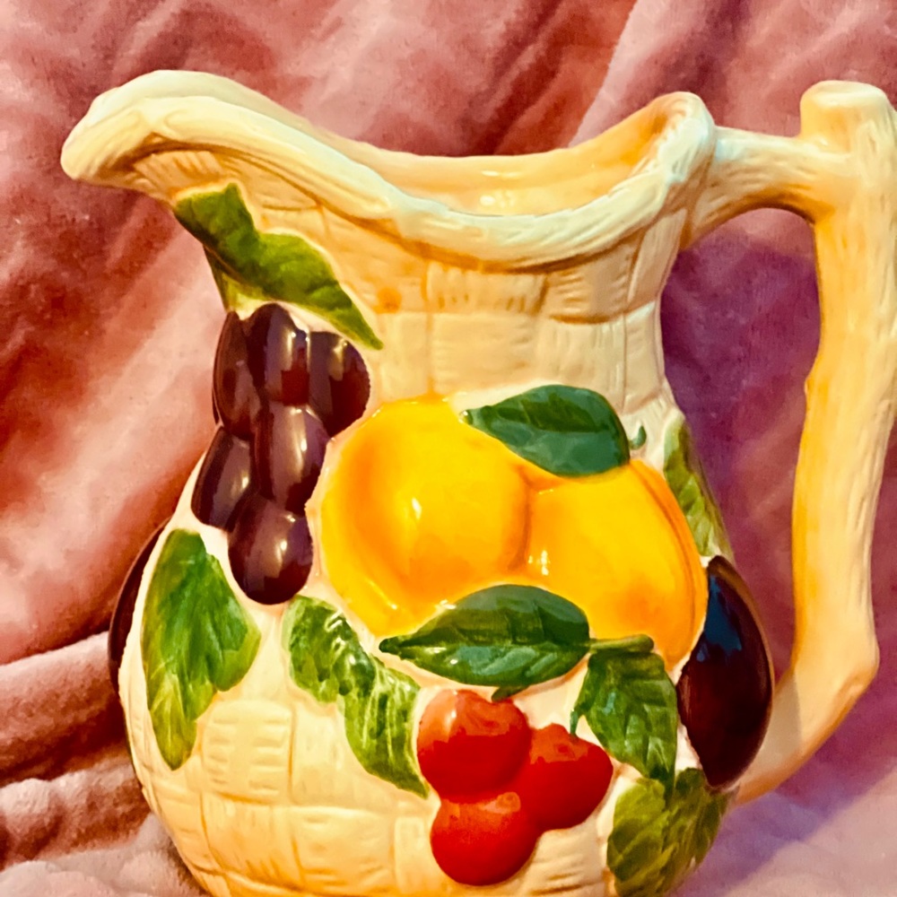 Vintage Collectible AVON of NY 6 Cup Pitcher, “Golden Harvest” 1970 - Picture 2 of 12